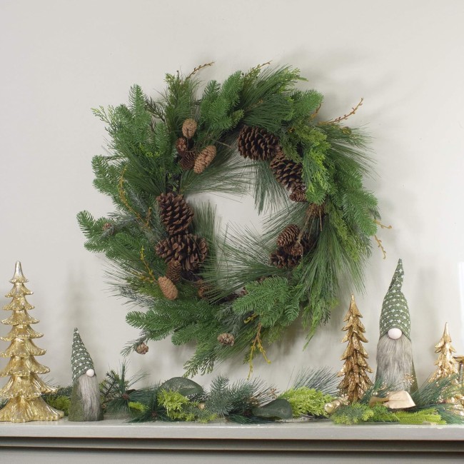 Northlight - Pine Cone and Cedar Artificial Christmas Wreath - 32-Inch, Unlit