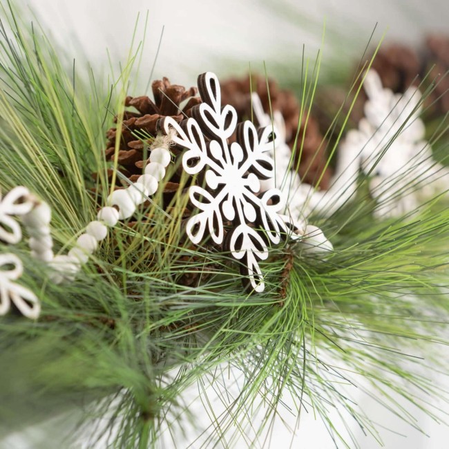  Dangling Wooden Christmas Snowflake Garland, Christmas Decor, Christmas Garland, Garland Christmas Decorations, Farmhouse Christmas Decor, White, 72 Inches Long