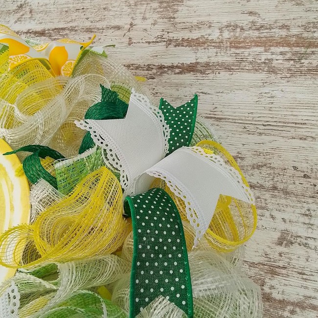 Lemon Flip Flop Wreath - Spring Summer Welcome Deco Mesh Decor - Yellow Lime Green White