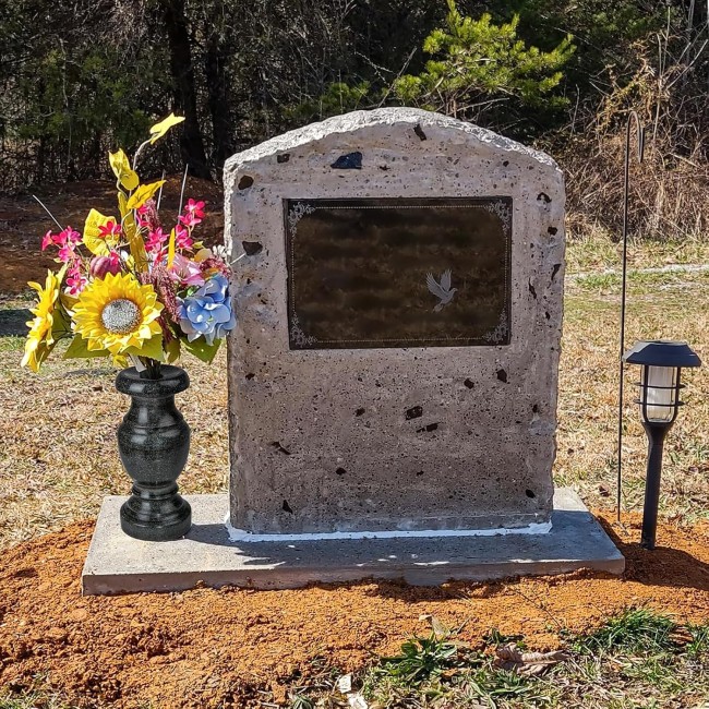 Cemetery Memorial Vase, Natural Granite Stone Flower Vases with Draining Holes for Home Tabletop, Cemetery Flowers, Memorial Grave Headstone Decorations (2Pcs, 10 Inches)